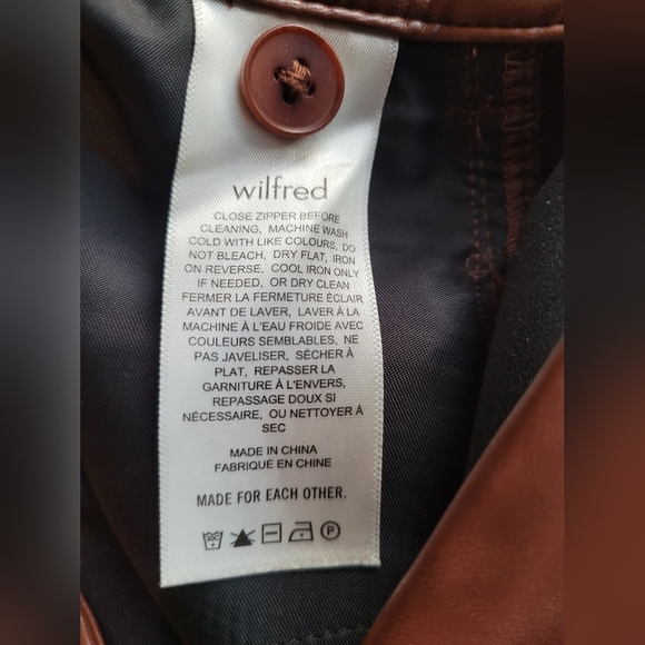 Aritzia Rebel Pants, size 0 - Picture 3 of 6